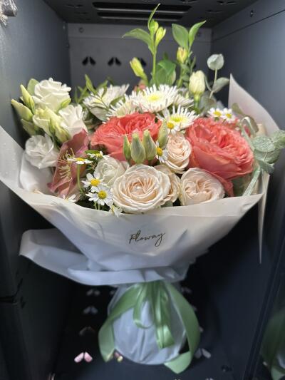 Bouquet from Floway RIX Riga airpor...