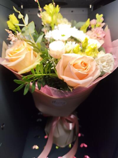 Bouquet from Floway RIX Riga airpor...