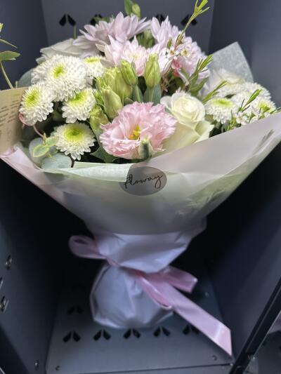 Bouquet from Floway RIX Riga airpor...