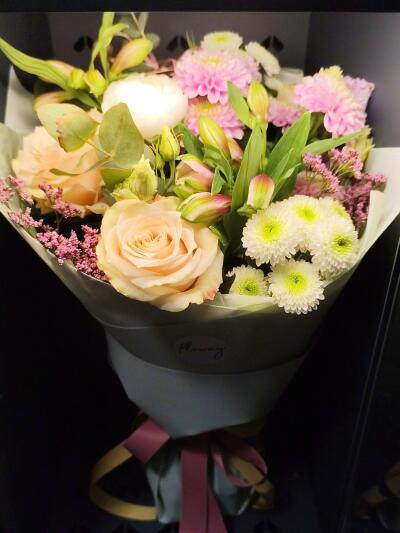 Bouquet from Floway RIX Riga airpor...
