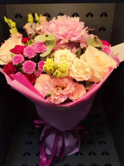 Bouquet from Floway RIX Riga airpor...