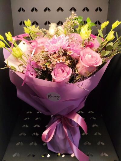 Bouquet from Floway RIX Riga airpor...