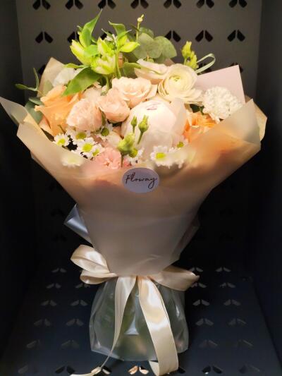 Bouquet from Floway RIX Riga airpor...