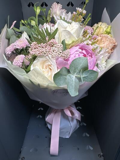 Bouquet from Floway RIX Riga airpor...