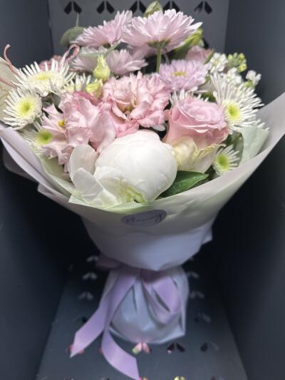 Bouquet from Floway RIX Riga airpor...