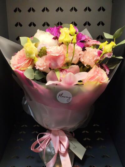 Bouquet from Floway RIX Riga airpor...