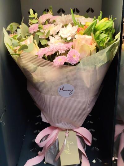 Bouquet from Floway RIX Riga airpor...