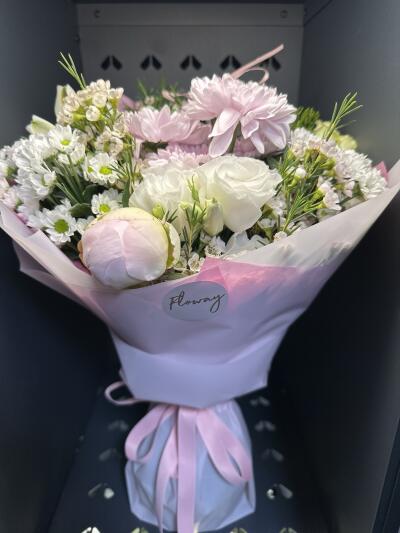 Bouquet from Floway RIX Riga airpor...