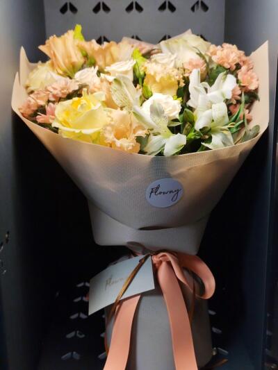 Bouquet from Floway RIX Riga airpor...