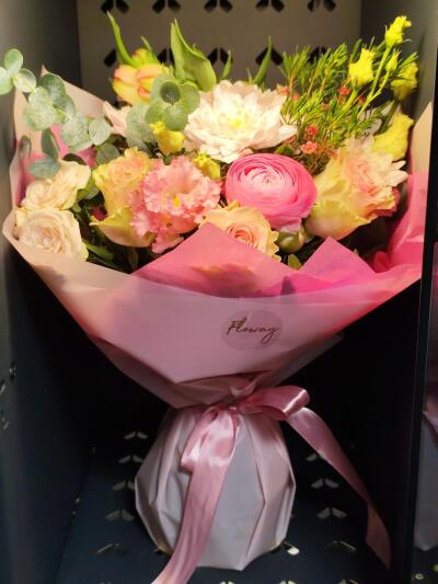 Bouquet from Floway RIX Riga airpor...