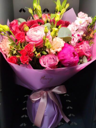 Bouquet from Floway RIX Riga airpor...