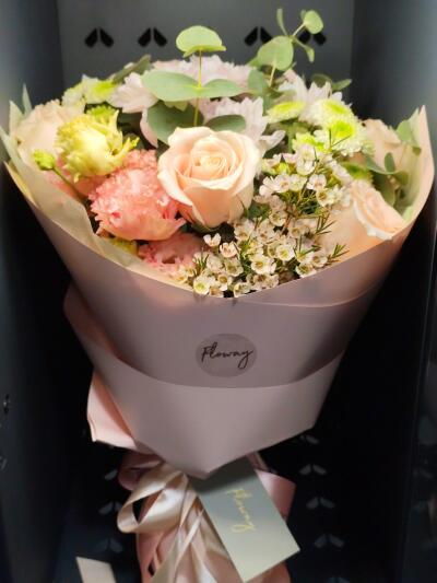 Bouquet from Floway RIX Riga airpor...