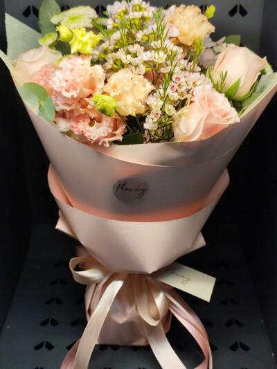 Bouquet from Floway RIX Riga airpor...