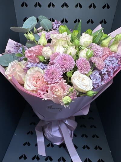 Bouquet from Floway RIX Riga airpor...