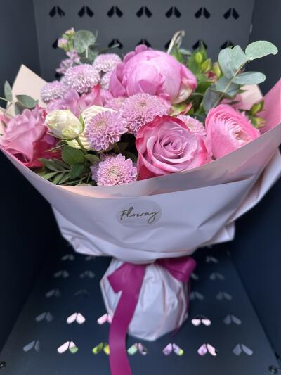 Bouquet from Floway RIX Riga airpor...