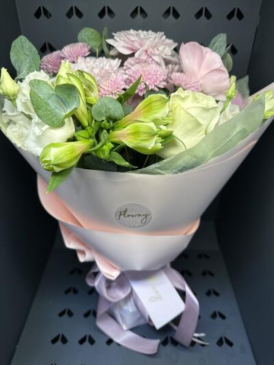 Bouquet from Floway RIX Riga airpor...