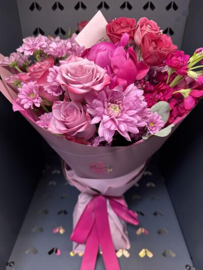 Bouquet from Floway RIX Riga airpor...