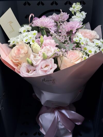 Bouquet from Floway RIX Riga airpor...