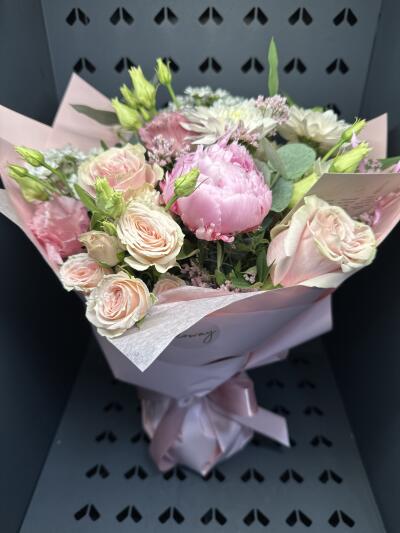 Bouquet from Floway RIX Riga airpor...