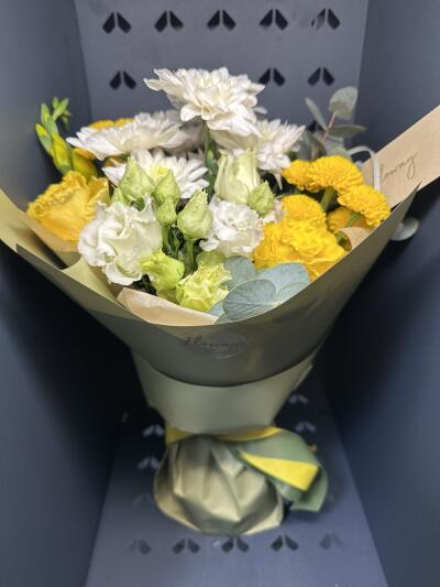 Bouquet from Floway RIX Riga airpor...