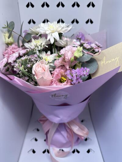 Bouquet from Floway DAMME