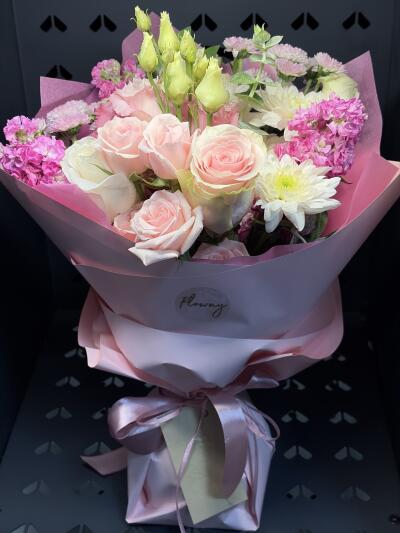 Bouquet from Floway RIX Riga airpor...