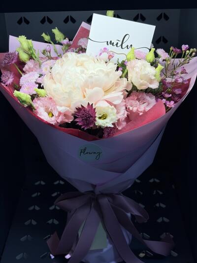 Bouquet from Floway RIX Riga airpor...