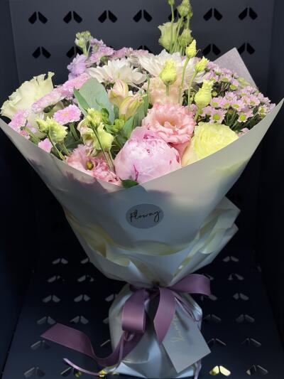 Bouquet from Floway RIX Riga airpor...