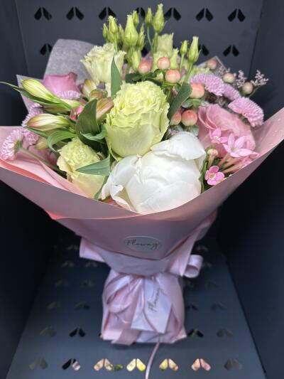 Bouquet from Floway RIX Riga airpor...