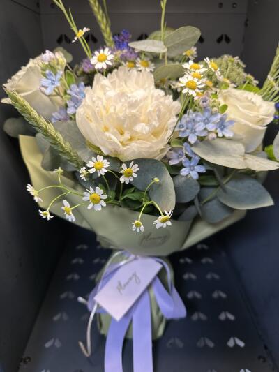 Bouquet from Floway RIX Riga airpor...