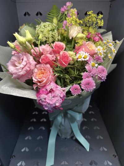 Bouquet from Floway RIX Riga airpor...