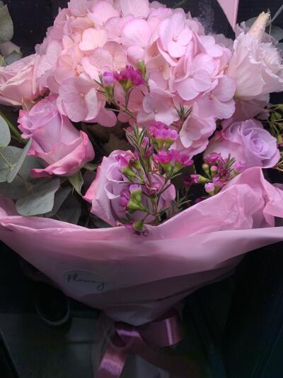 Bouquet from Floway RIX Riga airpor...