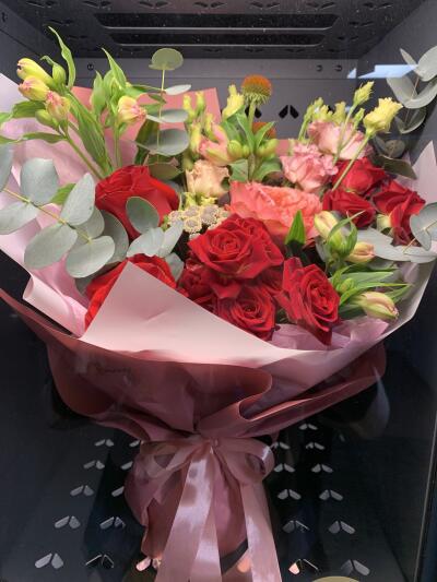 Bouquet from Floway RIX Riga airpor...