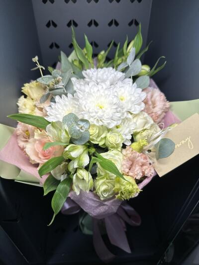 Bouquet from Floway RIX Riga airpor...