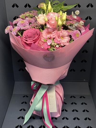 Bouquet from Floway RIX Riga airpor...