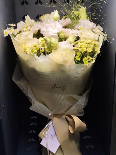 Bouquet from Floway RIX Riga airpor...
