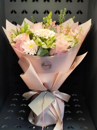 Bouquet from Floway RIX Riga airpor...