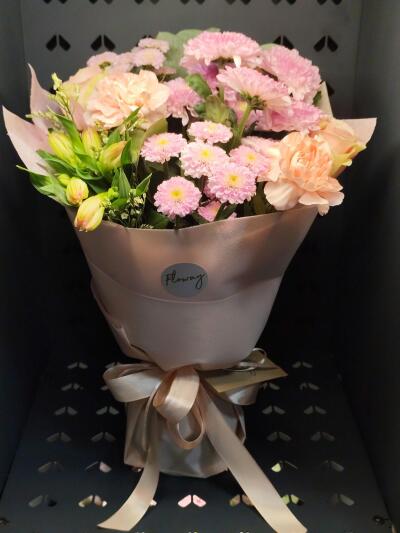 Bouquet from Floway RIX Riga airpor...