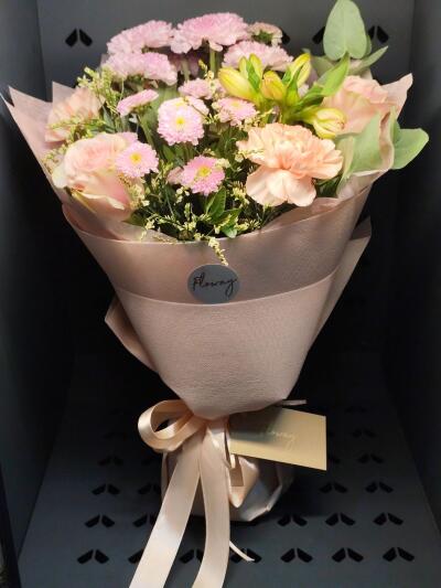 Bouquet from Floway RIX Riga airpor...