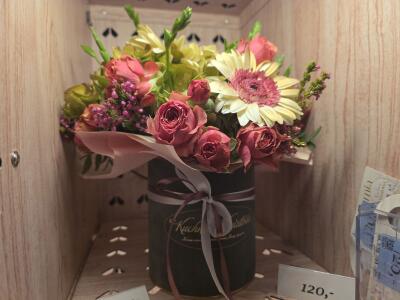 Bukiet z Batorego 81a (wjazd na bri...