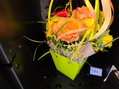 Bukiet z Kożuchowska 8 (przy wieź...