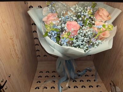 Bukiet z Batorego 81a (wjazd na bri...