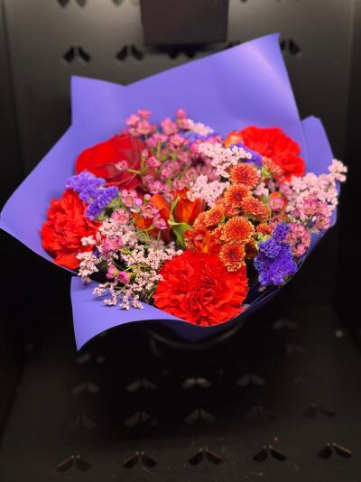 Bukiet z Dom Kwiatów i Sztuki