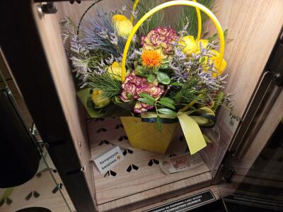 Bukiet z Batorego 81a (wjazd na bri...