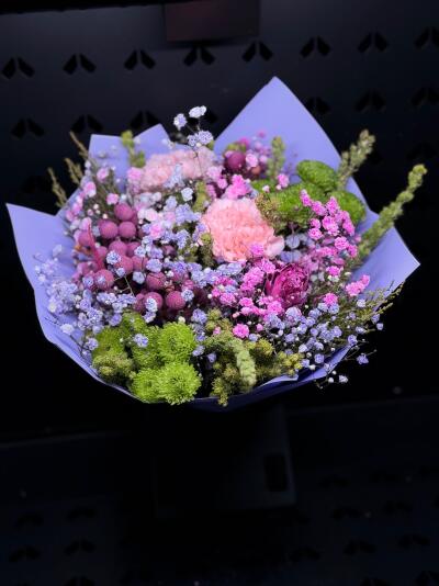 Bukiet z Dom Kwiatów i Sztuki