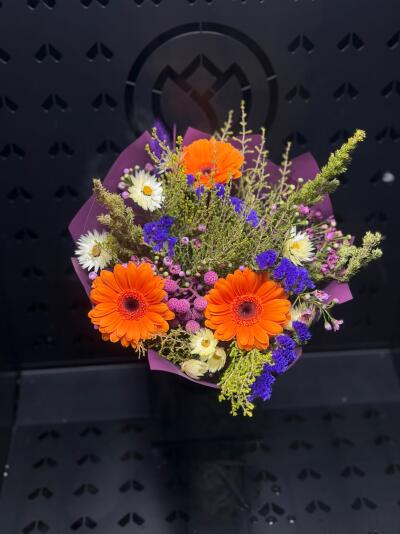 Bukiet z Dom Kwiatów i Sztuki