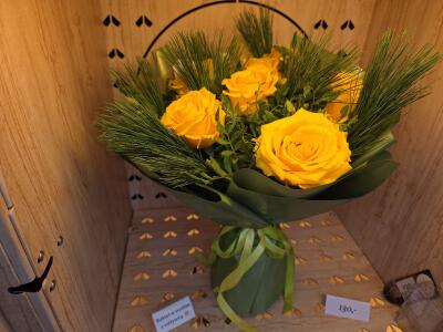 Bukiet z Batorego 81a (wjazd na bri...