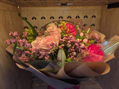 Bukiet z Batorego 81a (wjazd na bri...