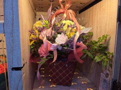 Bukiet z Batorego 81a (wjazd na bri...