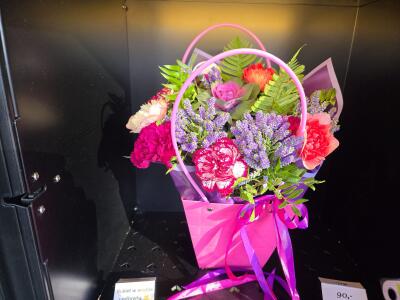 Bukiet z Głogowska 1 (przy stacji ...